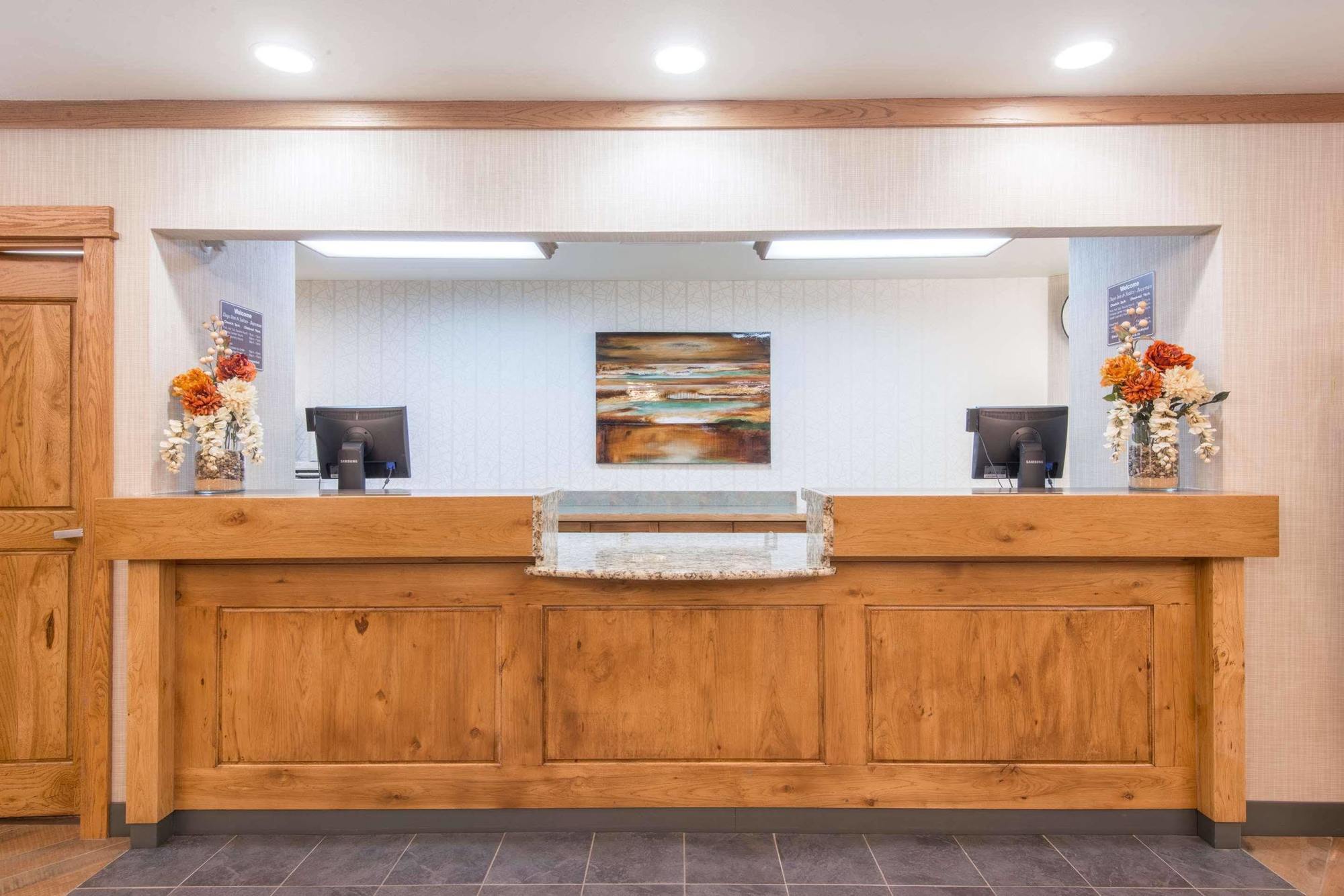 Days Inn & Suites By Wyndham Bozeman Ngoại thất bức ảnh
